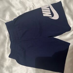 Kids nike shorts